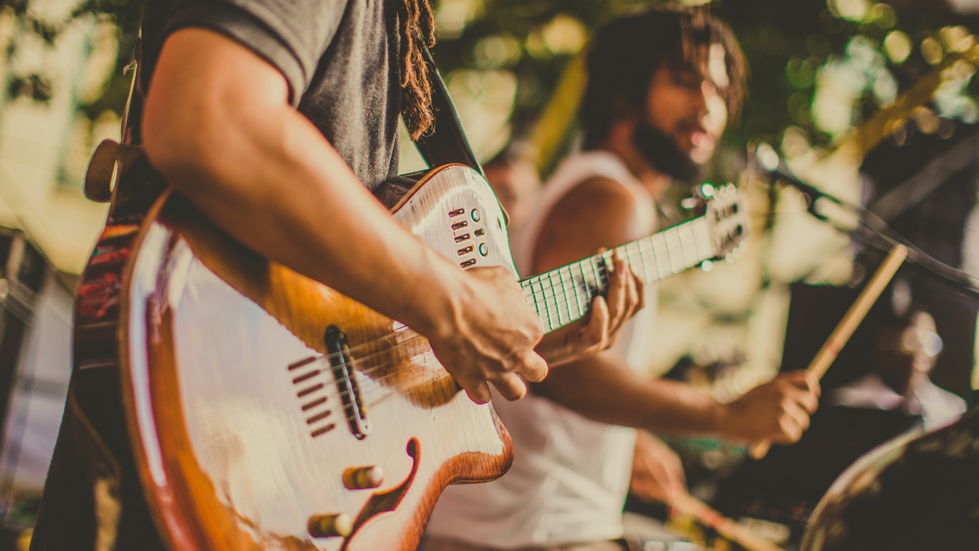 Créer un groupe de musique en 2025